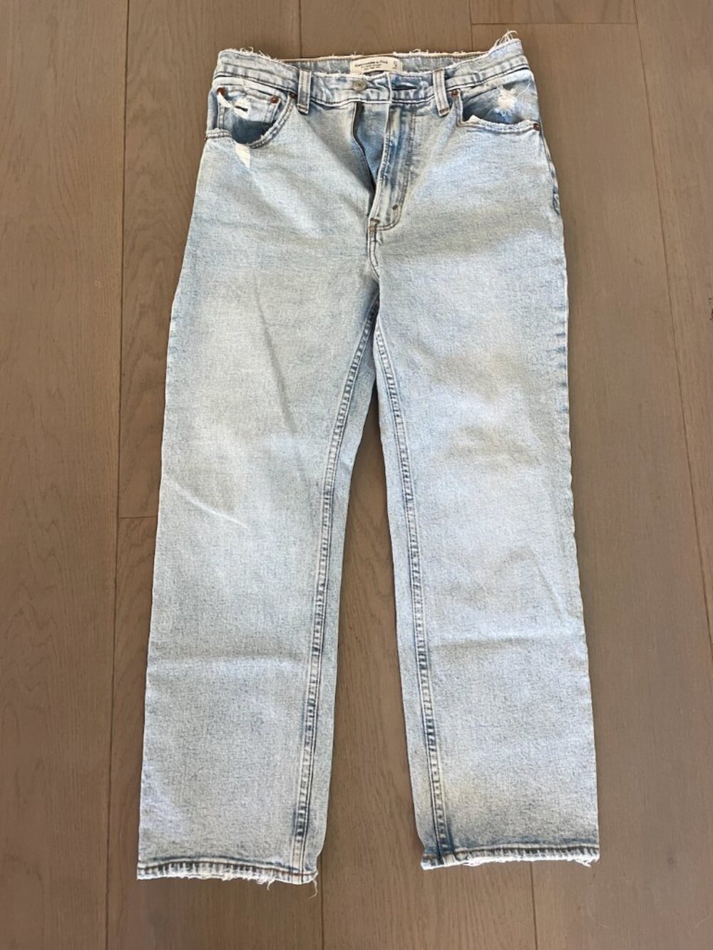 Abercrombie & Fitch The Ankle Straight Ultra High Rise Jeans Light Wash Size 27
